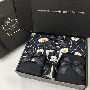 GIFT BOX CEWE MUKENA PREMIUM BLACK SERIES HAMPERS KADO