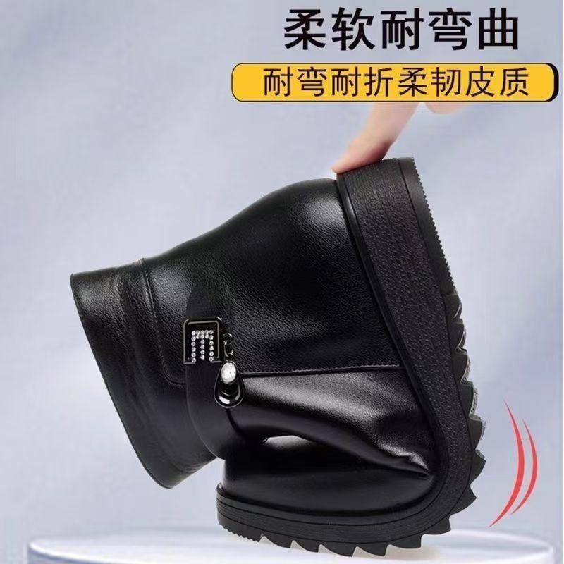 Product Introduction of Wedge Heel Fleece-Lined Mom Cotton Shoes Waterproof Warm Martin Boots 2024 Winter New Non-Slip Comfortable Short Boots In Stock 12