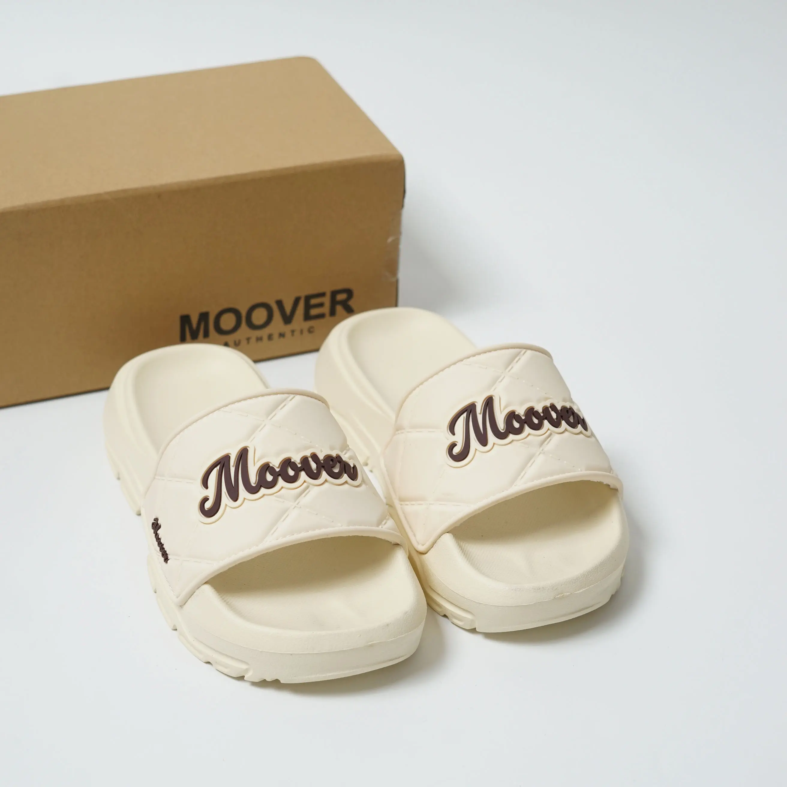 MOOVER CHUNKY LG CHỮ - dép quai ngang chunky bouncer 2 nữ nam- đế cao 4cm chống trơn trượt đi bốn mùa DéP Sandal Đế Bằng Cao Su Nhung GiàY Shoes dépcao