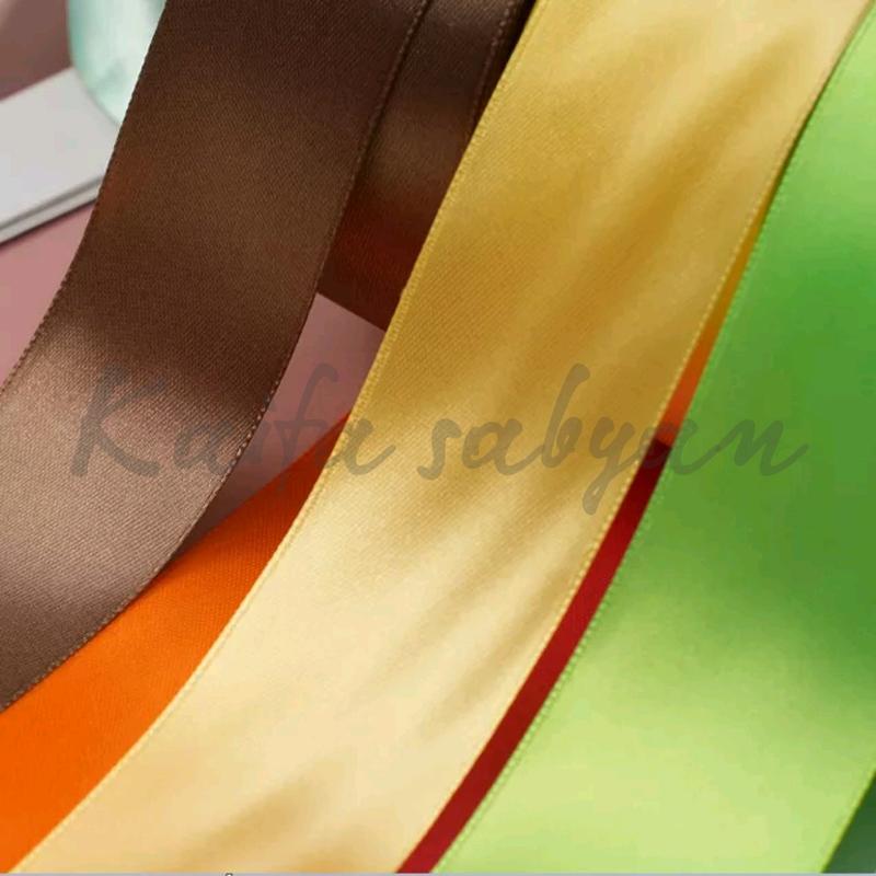PITA SATIN POLOS 1.5 INCH / 4 CM PITA KADO 1 1/2 INCH SOUVENIR HIASAN KADO 1 ROLL 3