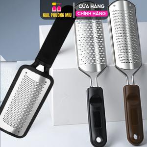 Cây Chà Gót Chân Inox Lỗ Nổi To Nhỏ Dài 27cm Bền Bén Làm Nail Tiện Lợi, Dụng Cụ Chà Gót cầm tay Loại Mới Cán Nhựa Cứng, Ma Sát Tốt Vùng Da Bị Chai Sần Giúp Loại Bỏ Da Chết Hiệu Quả