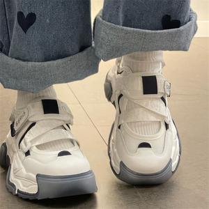 厚い足を高いく会いましょうせるお父さん靴、女性用の新しいしい万能トゥキャップサンダル