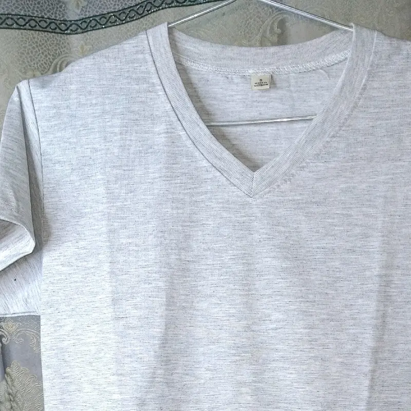 Áo Thun Cổ Tim Nam và nữ Dày Đẹp Màu ( trắng, xám, đen) Top  Menswear Cổ TIM Cotton Cổ Tròn 4
