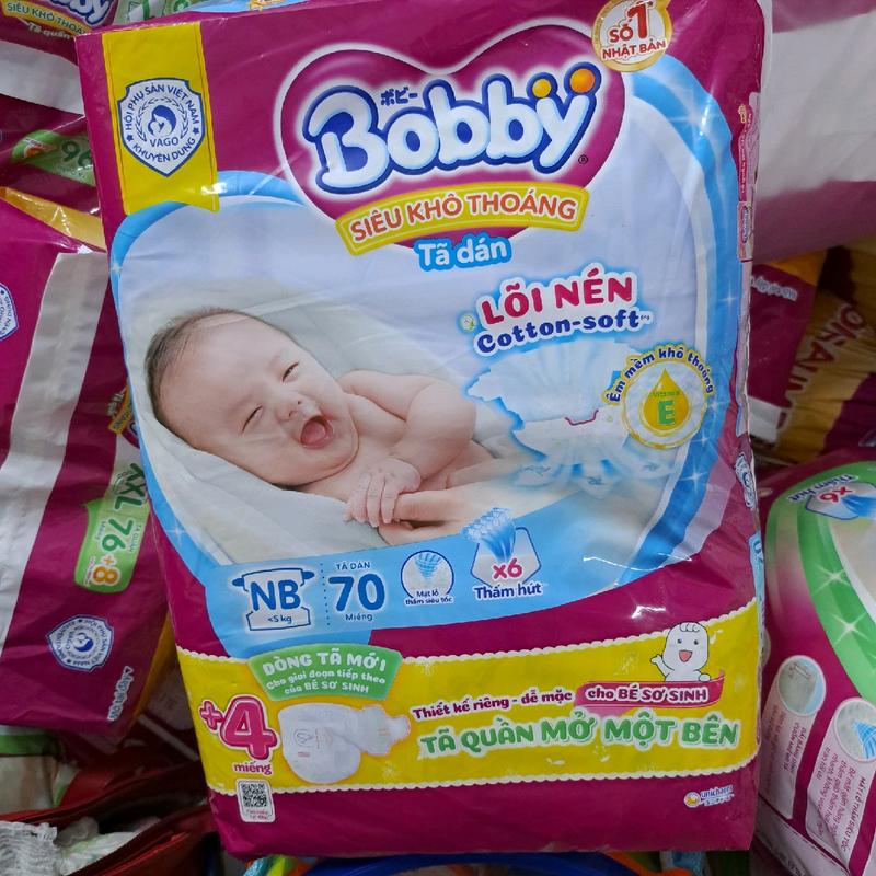 Tã dán sơ sinh Bobby NB70 +4.(bé < 5kg )- Lõi cotton..Tã mỏng nha( Xem mô tã sp trước khi mua) Cho Bé