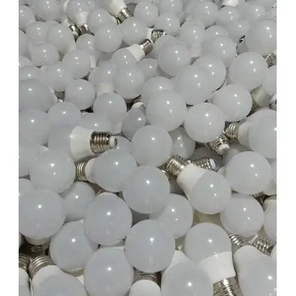 Bóng 3w ánh sáng trắng và ánh sáng vàng dùng decor quán cafe nhà hàng