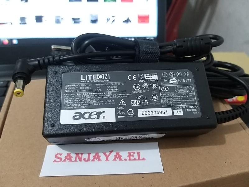 [ORIGINAL] adaptor charger Acer Aspire ES 14 ES1-420 ES1-421 ES1-431 ES1-432 19V 2.37A 3