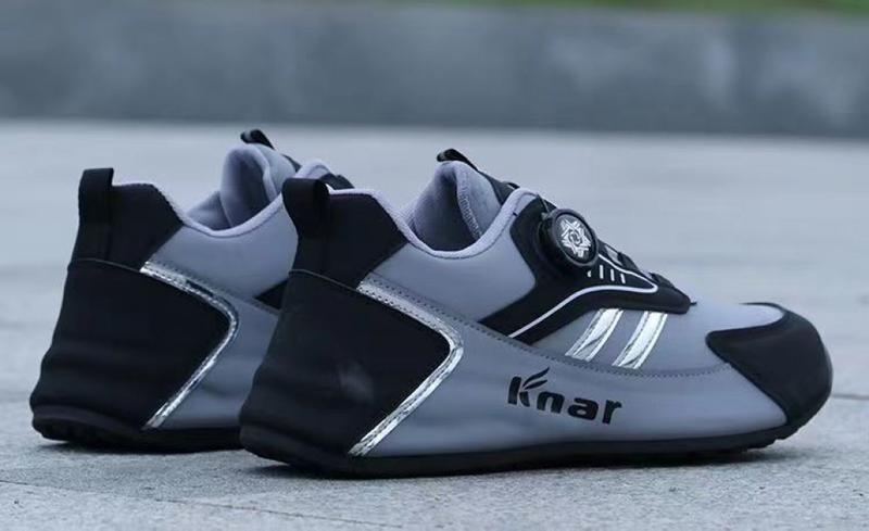 Product Introduction of Men's Shoes New Sports Casual Shoes Student Riding Sneakers Rotating Button Toe-Wrapped Shoes Fashionable Breathable Daddy Shoes Closed Runner Trainers Training Running Walking Shoes Footwear 10