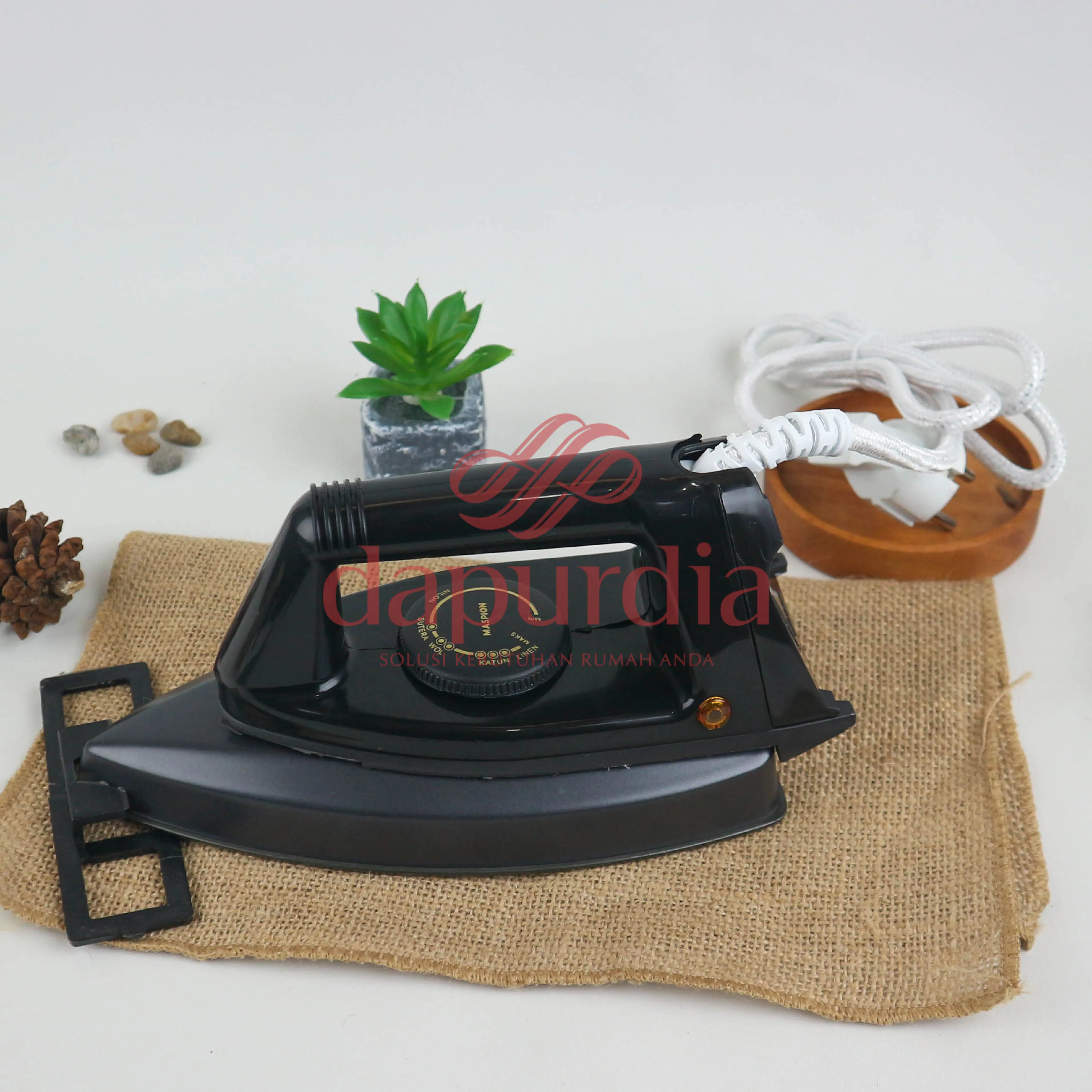 (COD) Setrika Maspion Listrik EX-1000 Anti Lengket Teflon Full Black Setrika Kering