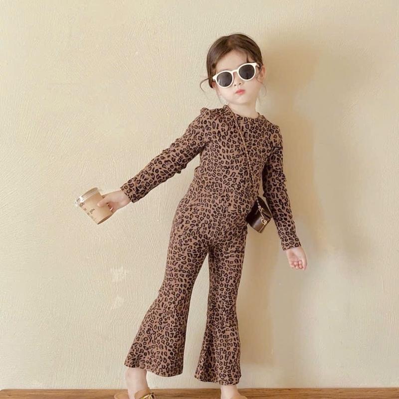 S452- Tom&Nau Kids Set áo dài tay phối quần loe cho bé gái size từ 9-34Kg