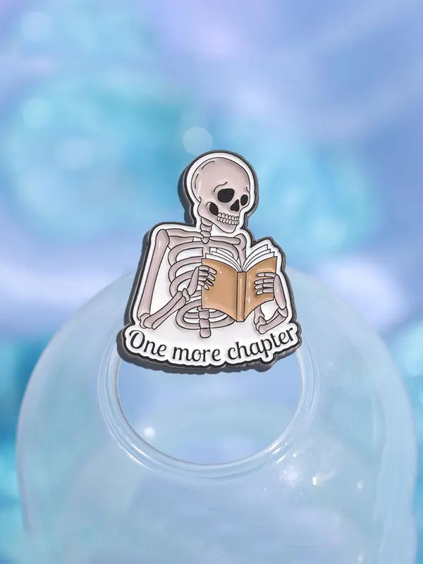 Skeleton Reading Book Design Brooch, Fashion Alloy Badge for Daily Clothing Decor, Trendy All-match & Exquisite Brooch for Birthday Gift Halloween 4