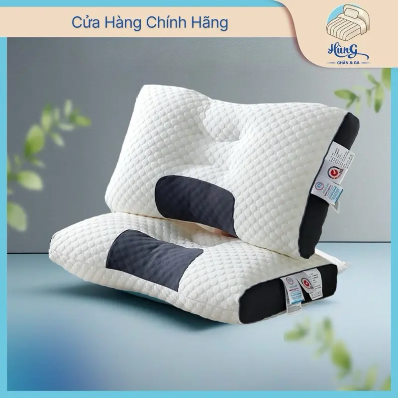 Gối công thái học ruột bông gòn trắng kháng khuẩn - nặng 1kg/1 chiếc Kích thước 48x 70cm(+-4cm).￼Gối bông gòn cao cấp - Mềm mại êm ái - Hỗ trợ nâng đỡ chống đau mỏi cổ cho giấc ngủ sâu và trọn vẹn
