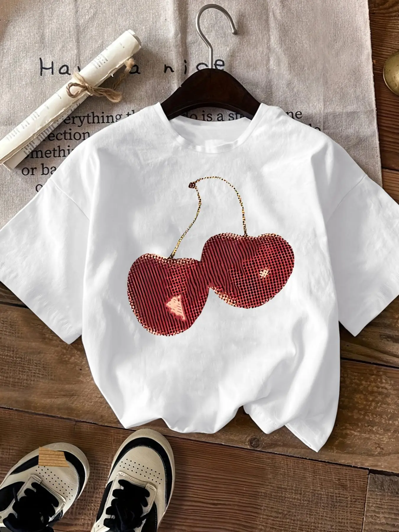 Women's Cherry Print Round Neck Crop Tee, Fashion Casual Crew Neck Short Sleeve T-Shirt for Daily Wear, Ladies Summer Clothes