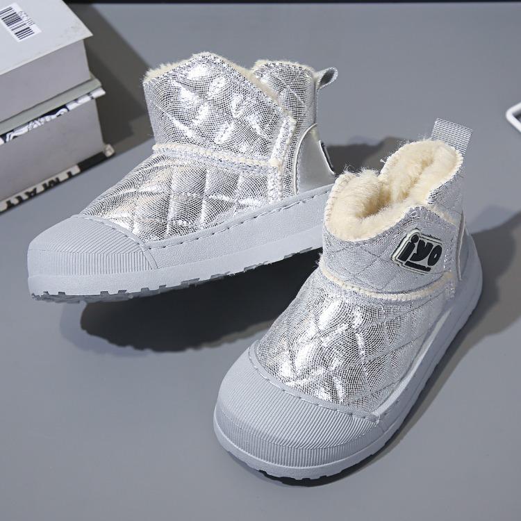 Product Introduction of JINTOHO Kids Winter Shoes Outdoor Warm Fur Boots Fashion Waterproof Girls Boots 24