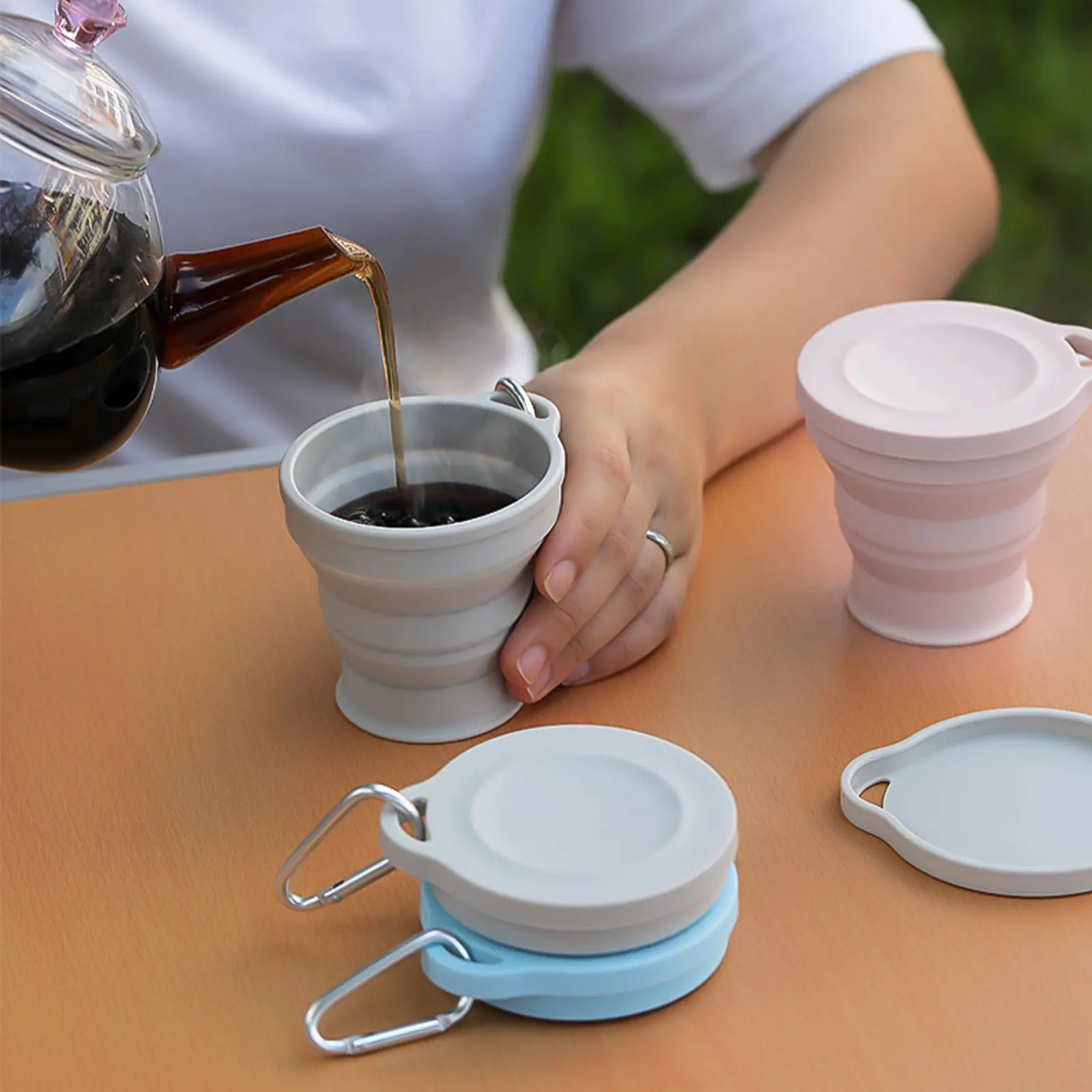 180ML Outdoor Travel Portable Folding Mini Retractable Cup with Hanging Buckle