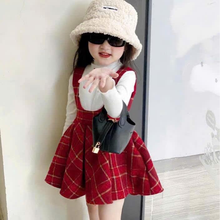 QA 10-27KG Váy Yếm đỏ caro kết hợp áo giữ nhiệt xinh và ấm cho bé mặc mùa đông