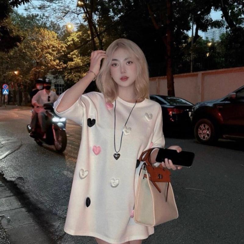 Áo phông đính hìmh tim HangTong Qc tay cộc Women