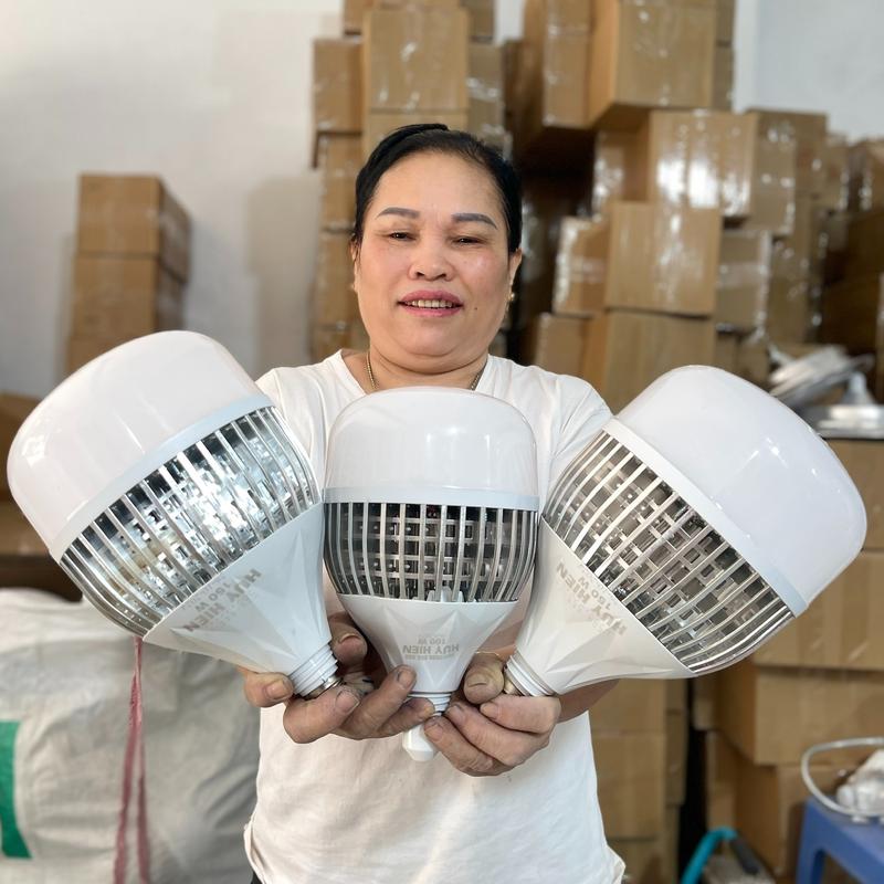 COMBO 2 chiếc 150w . BẢO HÀNH 1 NĂM.