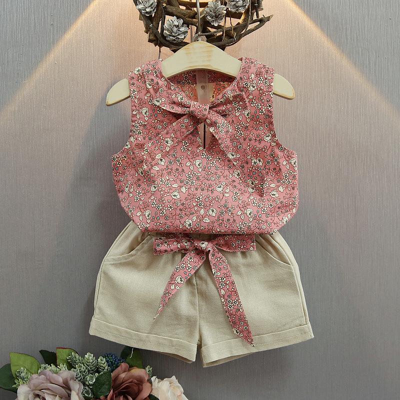 Product Introduction of Summer Children Sleeveless Bow Vest+shorts Floral Two-piece Suit 13