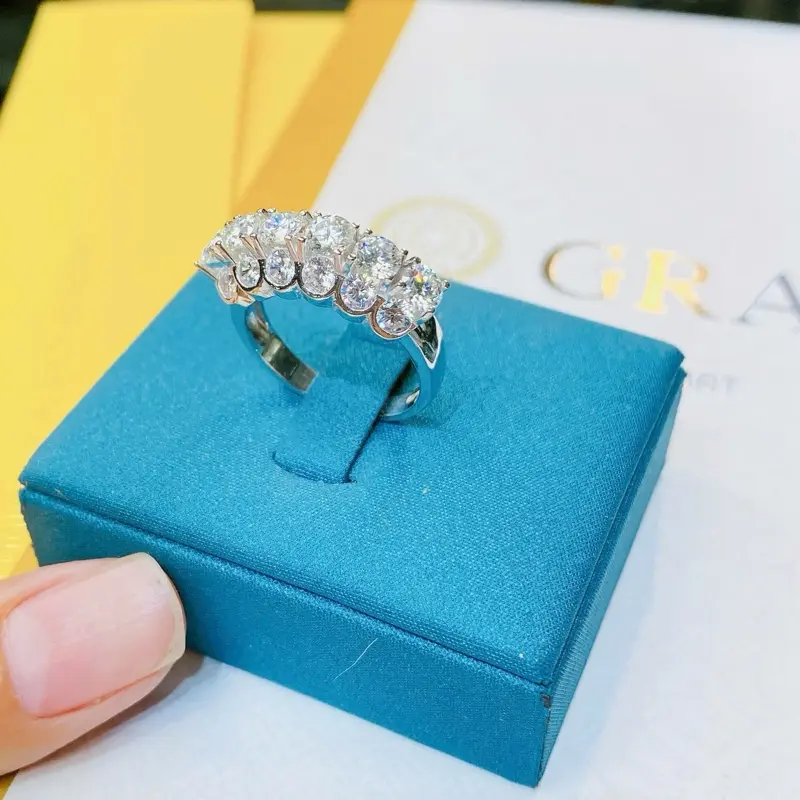 nhẫn kim cương moissanite D/FL 6 hột 1