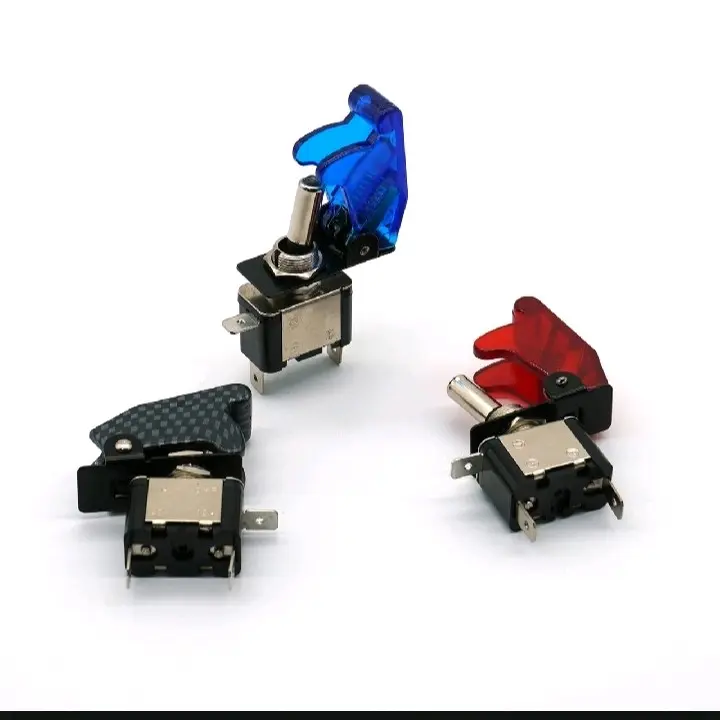 พร้อมส่งจากไทย สวิตซ์เครื่องบิน มีไฟLEDใช้ในงานประดับยนต์ DC12V 20A มีสามสีให้เลือก