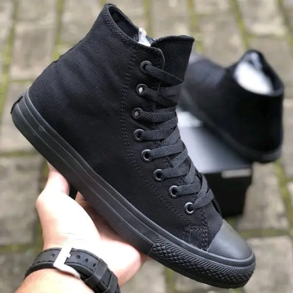 Sepatu Pria Terbaru 202 Sepatu Allstar Best QUALITY Sepatu Lee Poure FullBlack Sepatu Sekolah Sepatu Pria Gaul Sneakers Kasual Sepatu ootdoor Sneaker canvas Casual Shoes