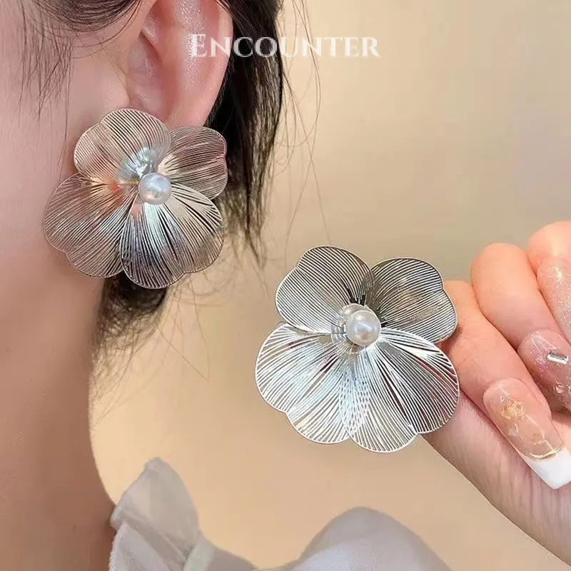 Hoa Tai Hoa, Cỡ Lớn, Dành Cho Nữ, Thiết Kế Sang Trọng, Bông Tai Đinh tán, Thời Trang Hàn Quốc, Phụ Kiện, Tuyệt Vời Làm Quà Tặng