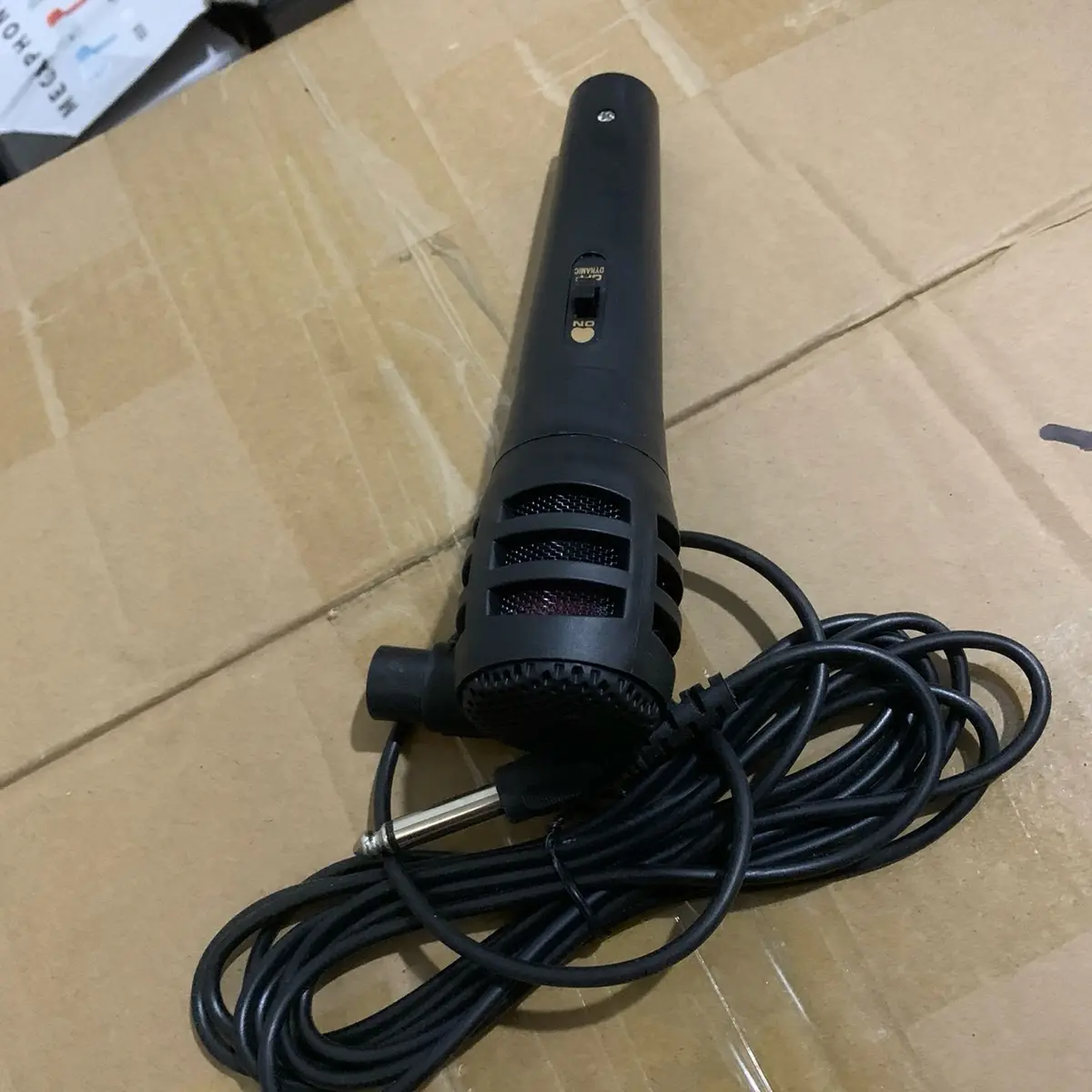 mic day dùng cho loa keo va âm ly dây dài 4/5 mét