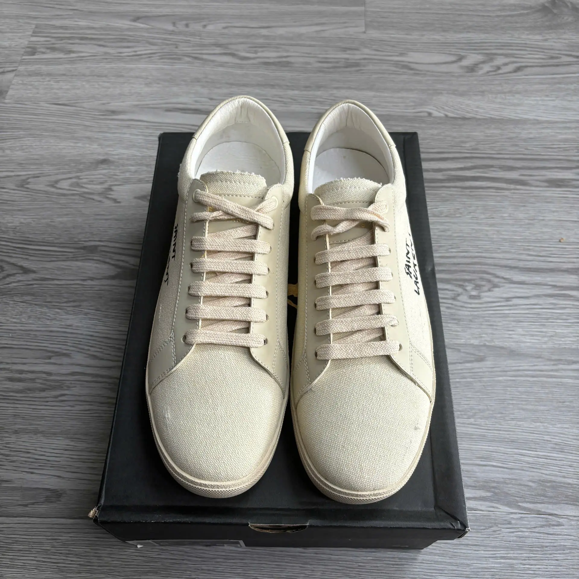 Giày thể thao đơn giản nam nữ màu be xen lau den bản dẹp 2024 - Shoes, Sneaker
