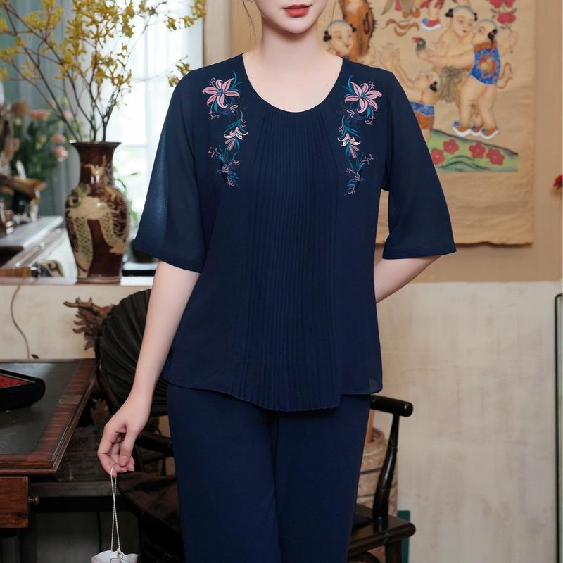 Đồ bộ Chiffon Nữ Trung Niên Cao Cấp Mềm Mịn Mát cho mẹ thương hiệu Thiều Hoa DB4L0130 Top Women 0
