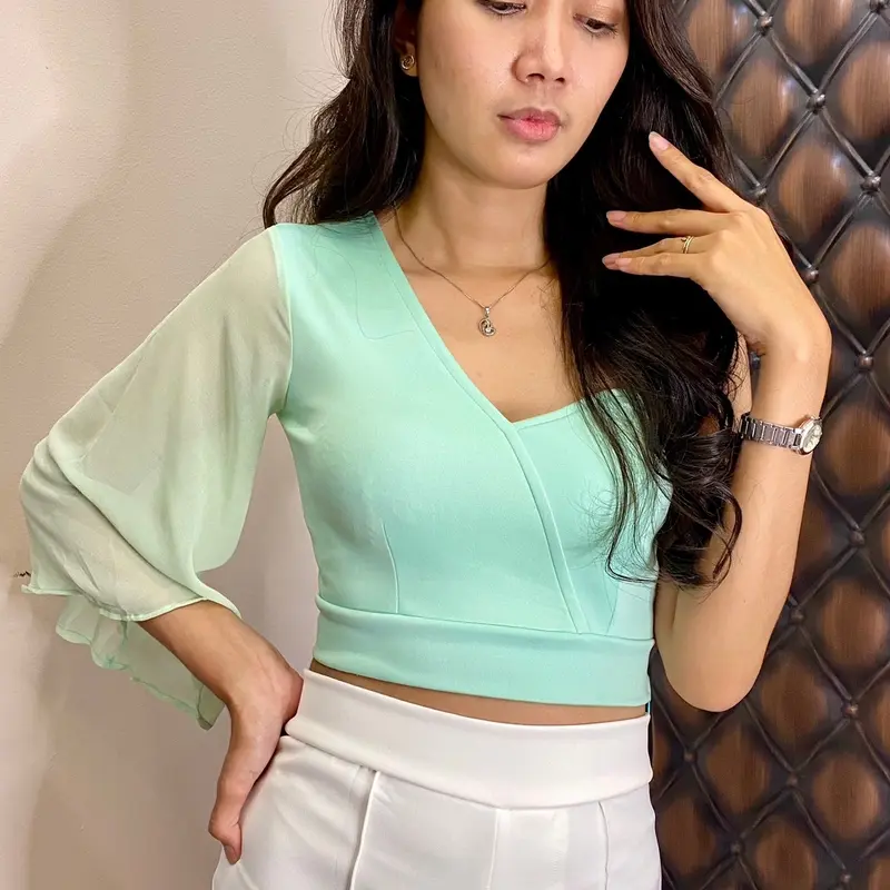 Daisy Atasan One Shoulder Scuba Crop Top One Shoulder Scuba Chiffon Lengan Terompet Baju Wanita 6