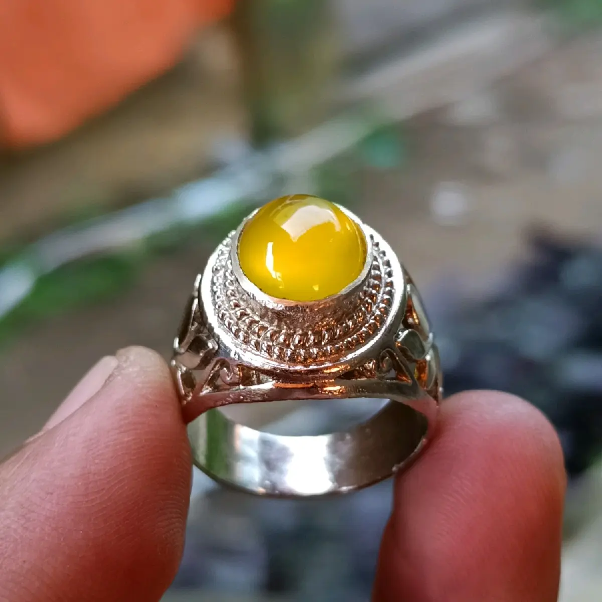 Batu akik sankis yellow batu raja