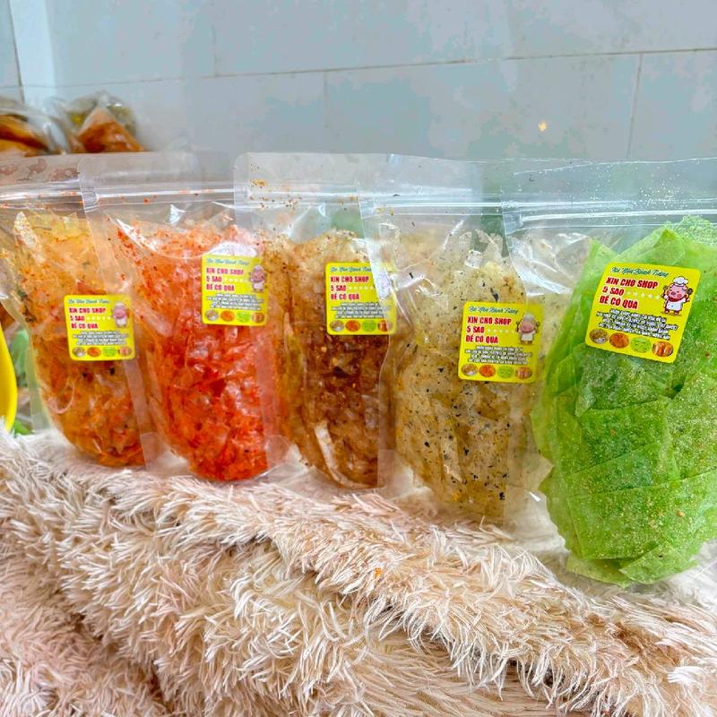 Mã 6 Gói Bánh Tặng 6 gói nhỏ - 1gói Phô mai lá mỗi gói 250gr + 1gói Siêu cay mỗi gói 250gr + 1 gói Rông biển mỗi gói 250gr . 1 goi sợi tÔm 250gr + 1 goi sợi ngũ sắc 250gr ( tổng 1ky6 Snack