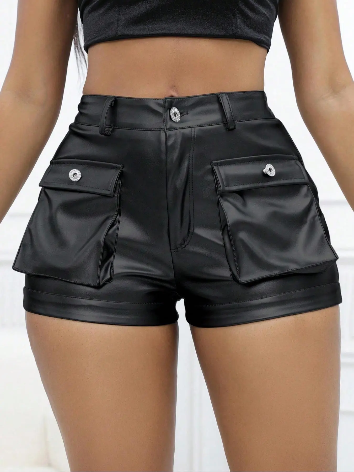 Women's Solid Color PU Leather Shorts, Fashion Casual Minimalist Shorts for Daily Outdoor Wear, Ladies Bottoms for All Seasons