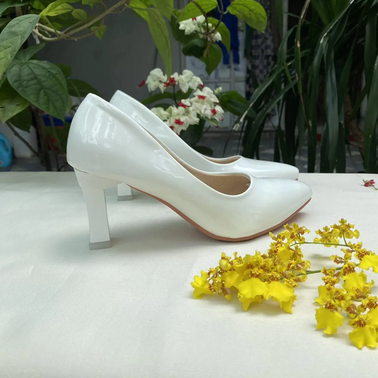 Giày Cao gót nữ Búp bê Cao Gót Meka nhẹ nhàng, thanh lịch và lót mút êm chân 5cm 7cm - Trắng bóng
