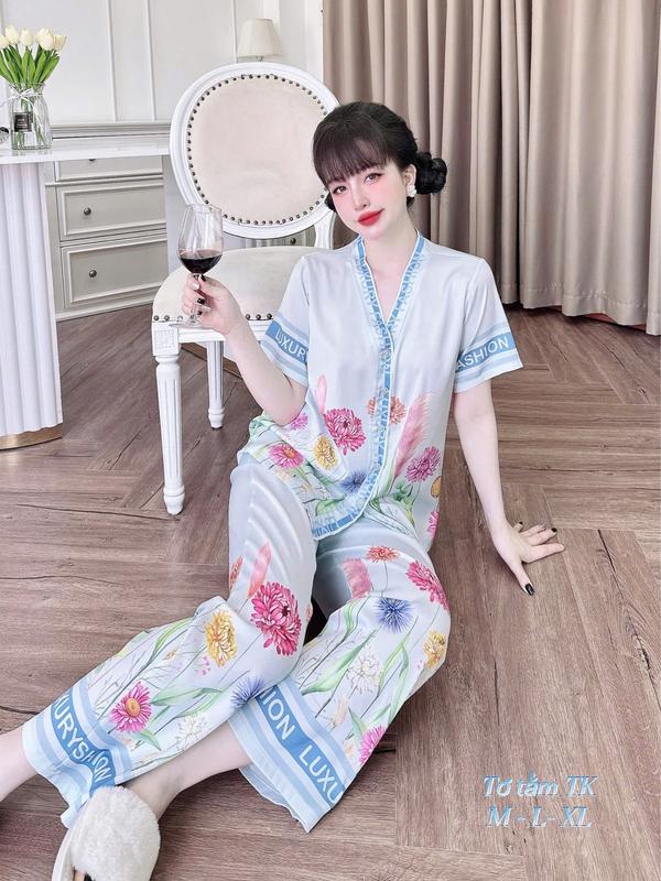 Đồ bộ nữ pijama lụa cao cấp mềm mịn, set đồ ngủ thiết kế họa tiết sang xinh FLORA 8
