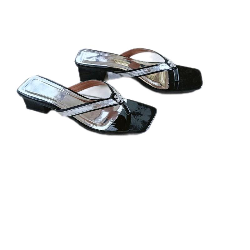 Guốc X061 Guốc Kẹp Cao 3Cm  Khóa Bông Mai Kết hợp đường Viền DéP Nữ Hoa Sandal Đế Bằng 0