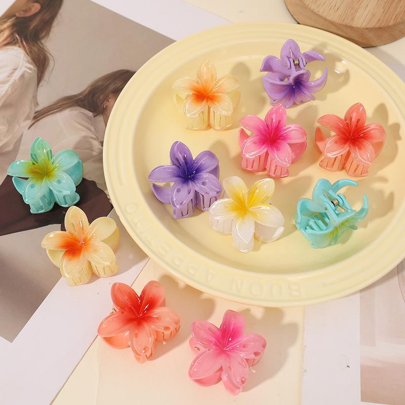 Product Introduction of 6 Pcs 4cm Mini Egg Flower Hairpins Gradient Candy Color Plumeria Side Bangs Hair Clips Sweet Braided Hair Clip Accessories 17