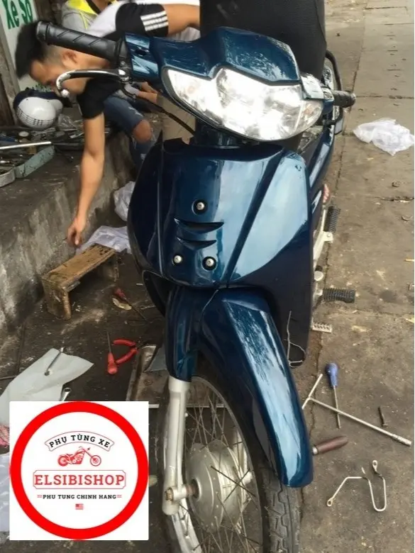 Đuôi dè sau xe Wave nhỏ ( Wave Alpha) TQ, ZX 100, Wave Thái hàng