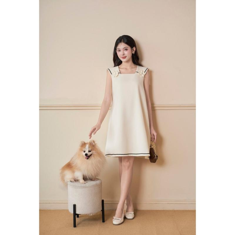   MỚI  Váy Bầu Joamom Suông A Cổ Vuông Ren Ziczac Đính Hoa Chất Chéo Hàn Cao Cấp - JTVB166 