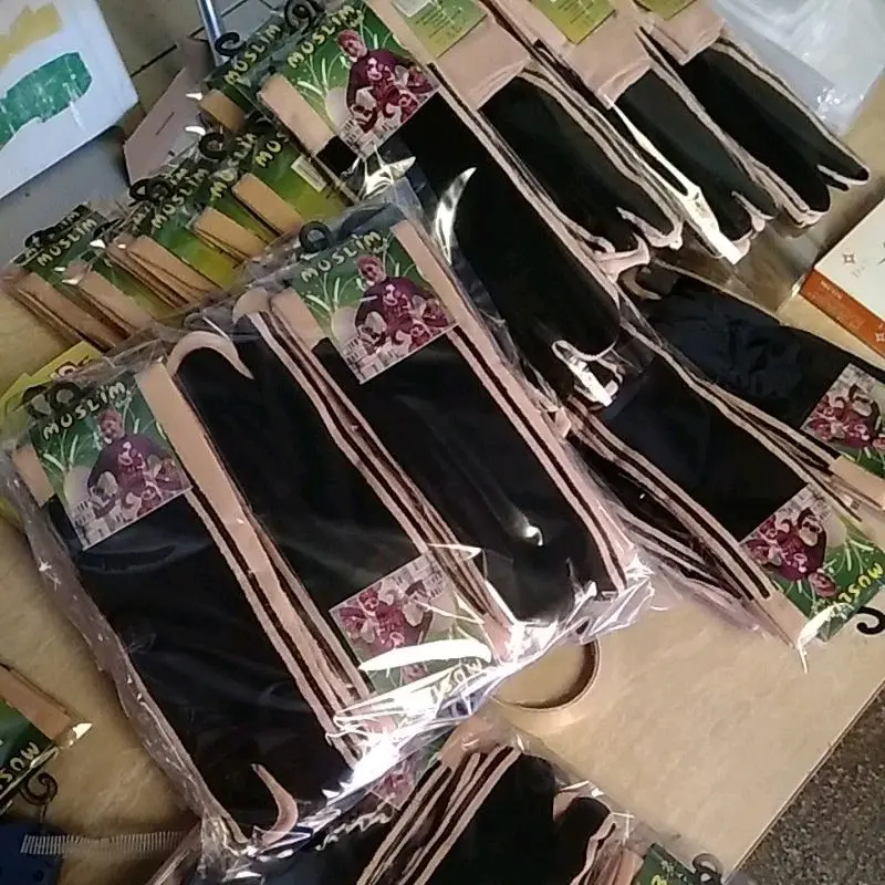 Kaos Kaki Jempol muslim Kemas (M) Lusinan Wanita Motif coklat hitam
