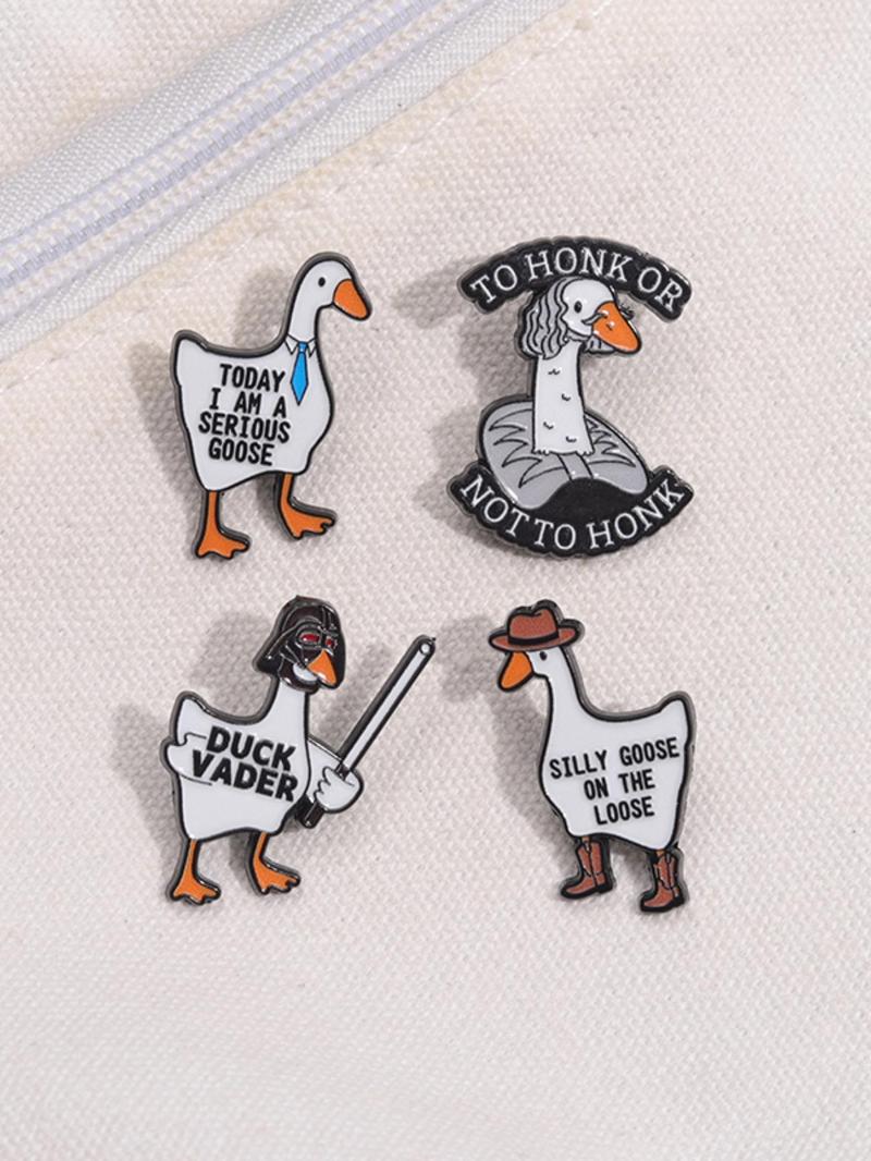 Product Introduction of Cute Goose Design Brooch, Fashion Alloy Badge for Daily Clothing Decor, Trendy All-match & Exquisite Brooch for Birthday Gift 8