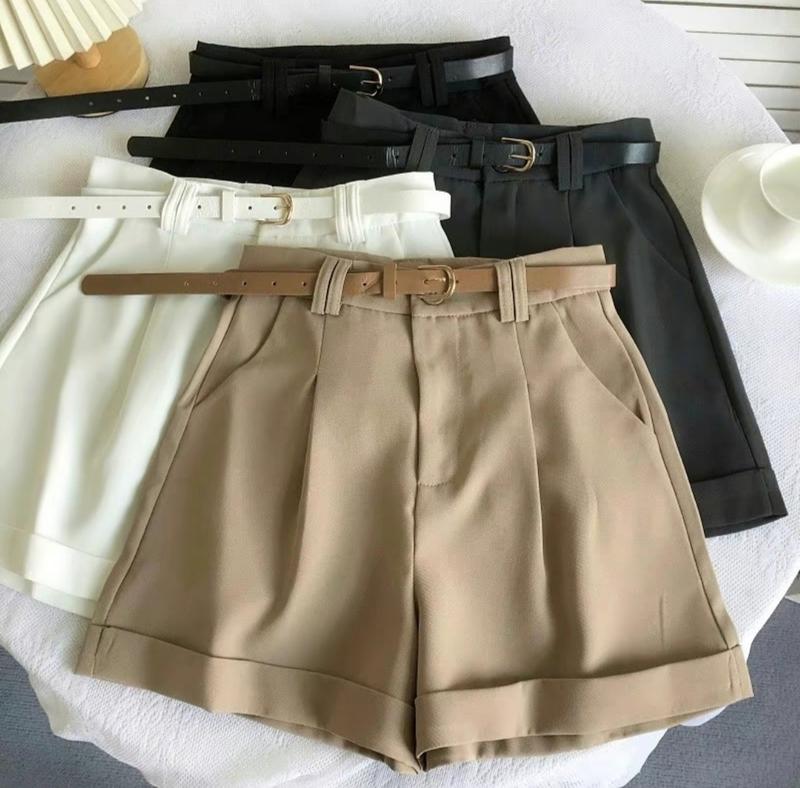 Product Introduction of Quần Short Gập Gấu Xinh Cạp Cao Cá Tính,Chất Gold Nhật Pants Women Đen 2