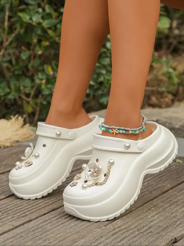Women's Solid Color Crocs Slippers, Casual Comfortable Platform Sandals for Beach, Fashionable Shoes for Indoor & Outdoor Wear 1