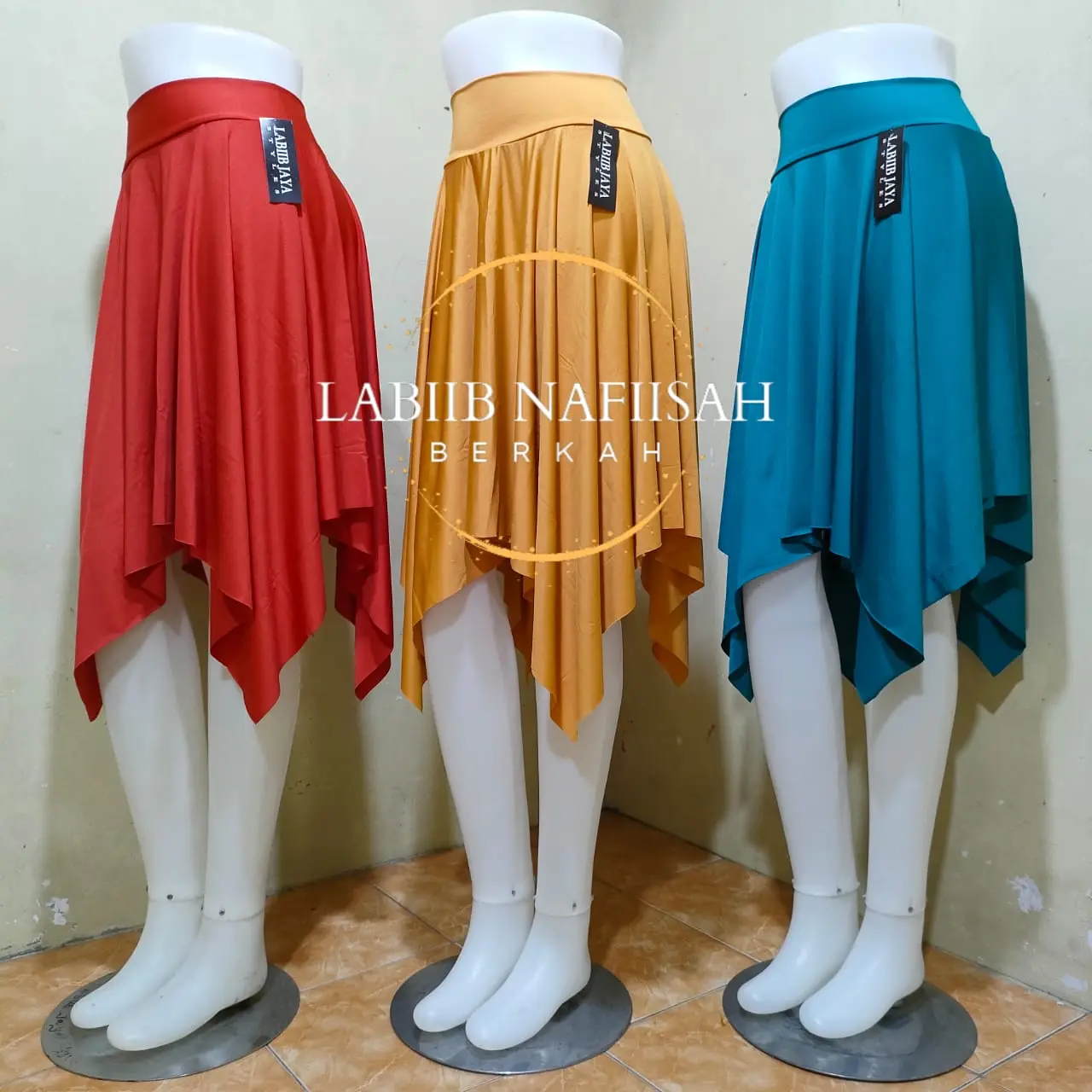 Rok Mini Untuk Dance Model Flare Simetris Kain Tidak Nerawang Ukuran Jumbo / Mesh Handkerchief Hem Dance Skirt Standar Size Melar Pendek Wanita