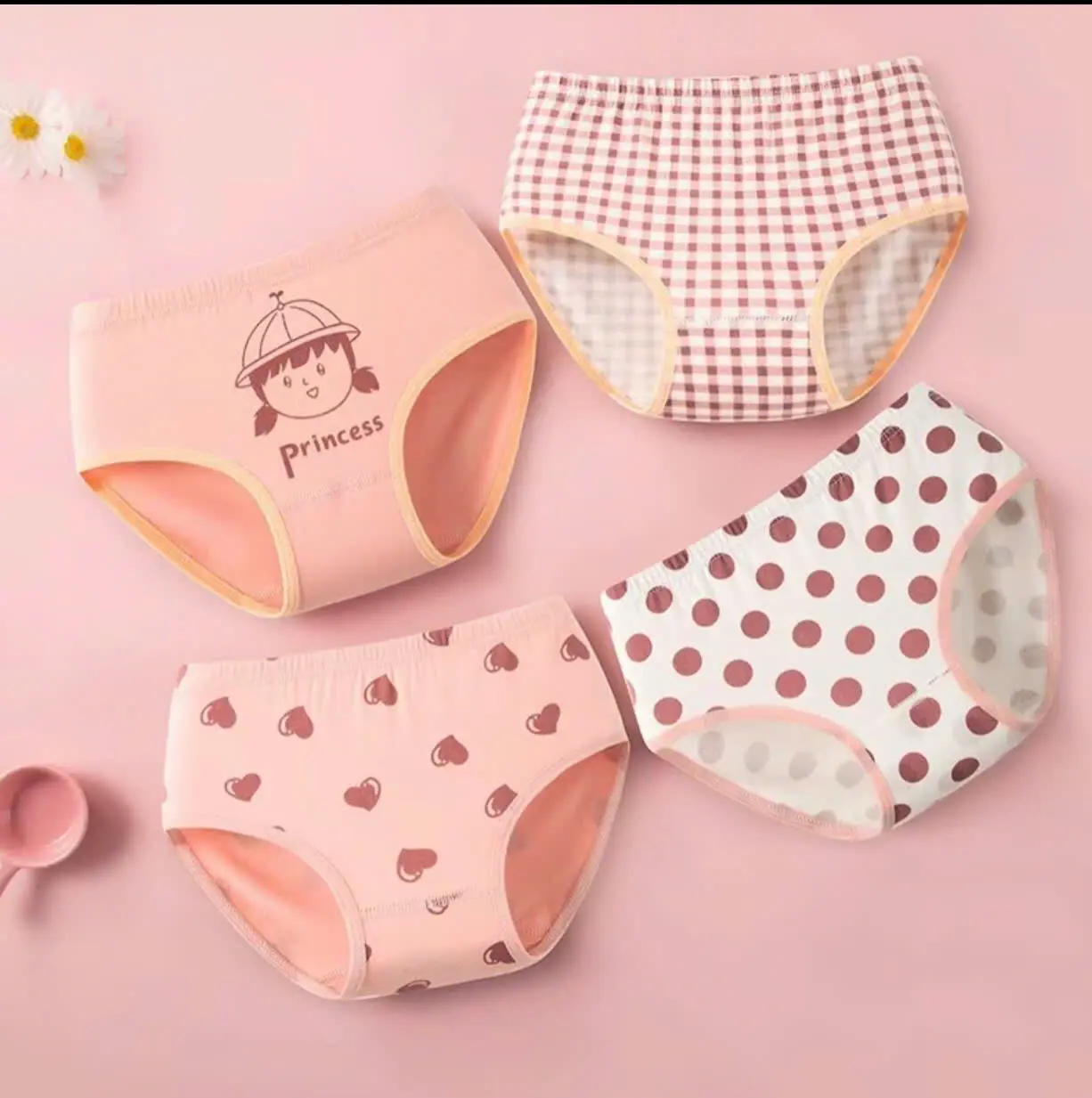 (TG03)Quần chip bé gái,quần chíp tam giác cho bé,quần sịp tam giác cho bé ,chất cotton co giãn siêu đẹp