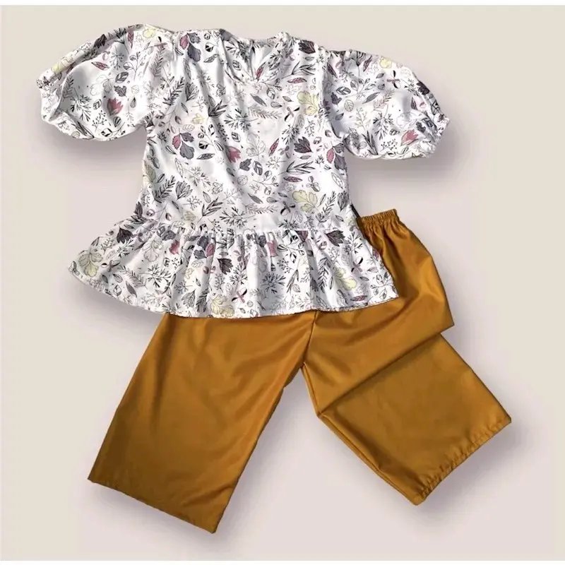 Setelan Anak Perempuan 1-5 Tahun, Atasan dan Celana, Bahan Katun Rayon dan Toyobo, Model Lucu dengan Pola Bunga 2