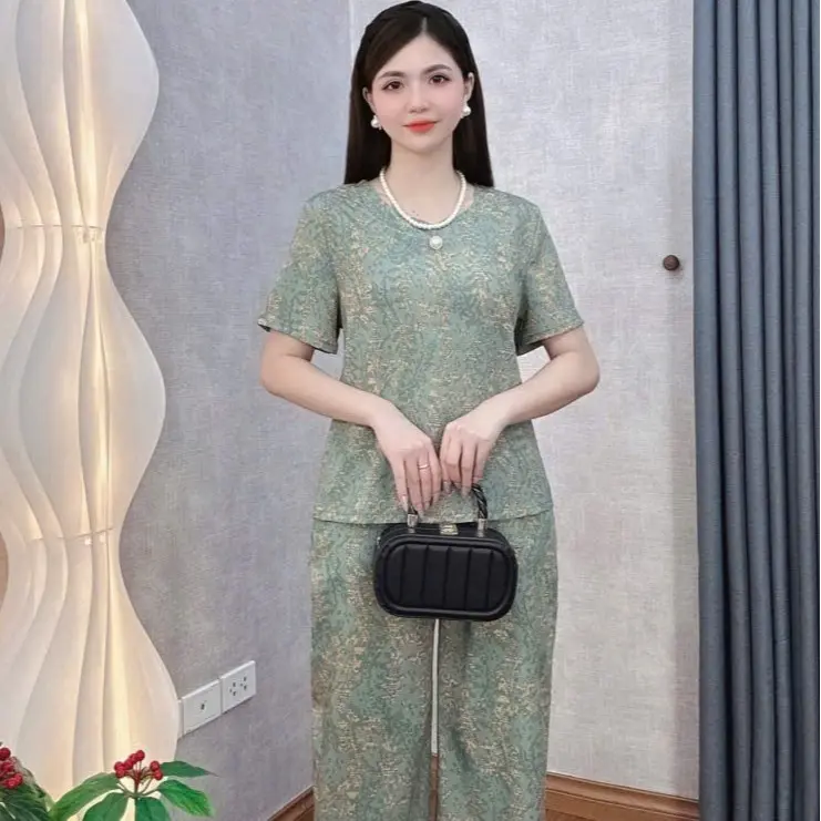 Bộ đồ trung niên quần dài áo cộc hàng lụa hàn cao cấp B07