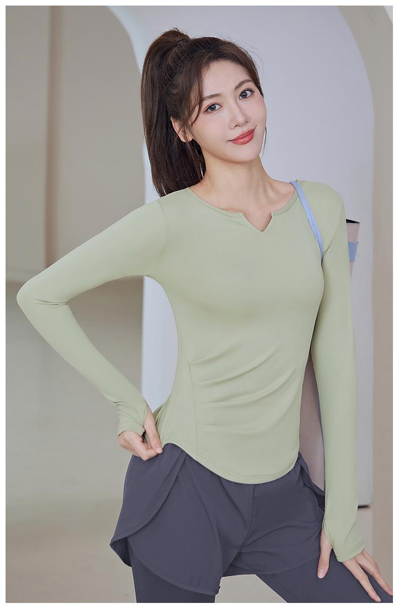 Product Introduction of New Running Sports Fitness Women'S Solid Color V-Neck Hoodie Long Sleeve Yoga Top 6