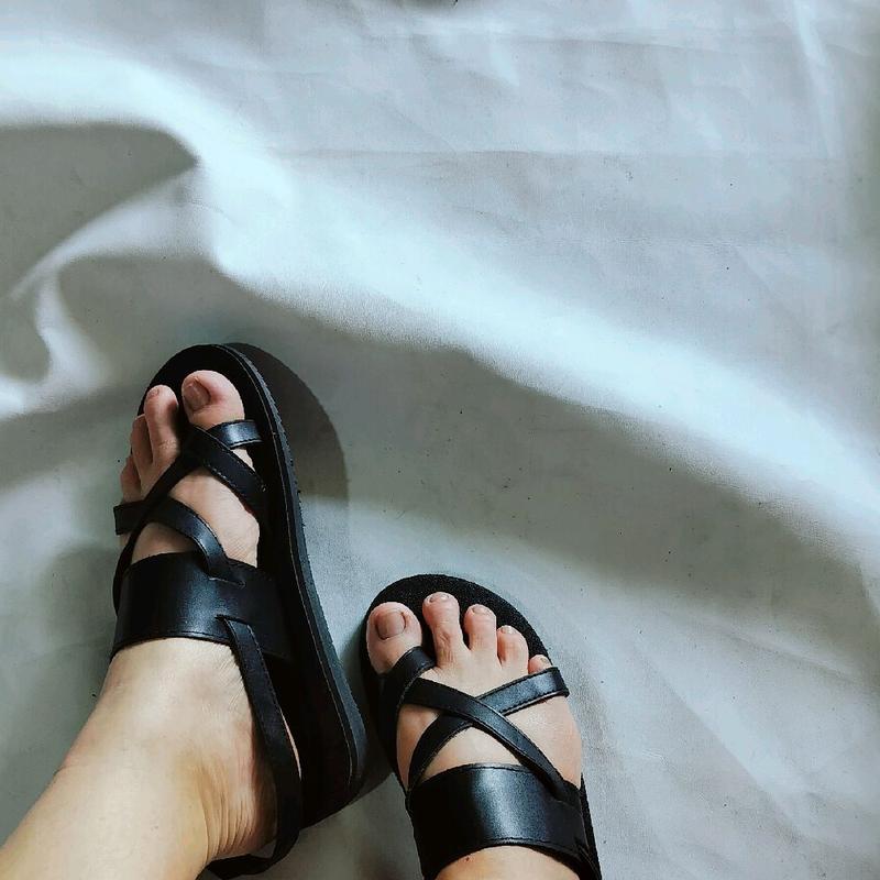 giày quai hậu dành cho học sinh. sinh viên. có đủ size nam và nữ Sandal Đế Bằng Cao Su Nhung DéP 3