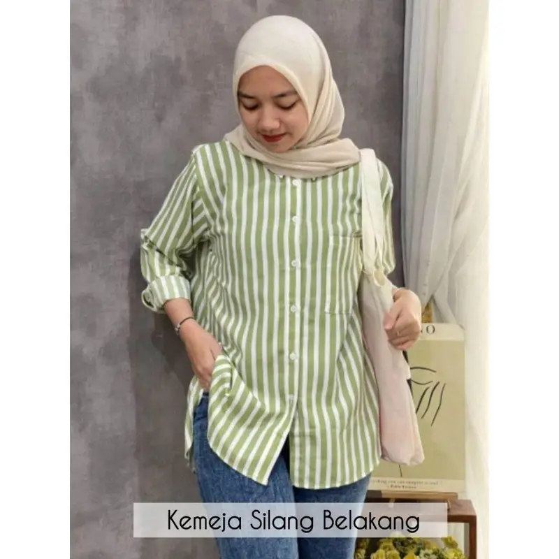 Kemeja Wanita Stripe Shirt Salur Silang Belakang Bahan Katun Rayon 8